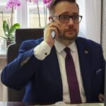 Zapisy na szczepienie przeciw COVID-19