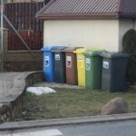 Radni: Nasza uchwała nie zmusza firm do posiadania wszystkich kubłów