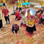 Przedszkolaczki świętowały urodziny Misia Uszatka