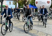 Inauguracja polkowickiej „Szprychy”. Samorządowcy na rowerach