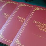 Trudny rok szkolny dyktowany nauką zdalną skończony – FOTO