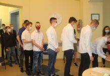 Najpierw teoria, potem praktyka. Egzaminują górników