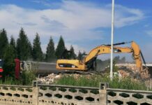 Budują nową kaplicę na cmentarzu w Oborze