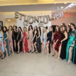 Tegoroczni maturzyści szczęśliwi – Studniówki trwają – FOTO