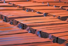 Miedziane katody KGHM na nowej giełdzie w Chinach