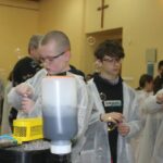 Załoga ZWR pokazała, jak przerabia się rudę – FOTO