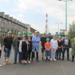 Z okazji Dnia Hutnika zwiedzali hutę – FOTO
