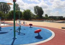Legnica ruszyła z basenami zewnętrznymi. Lubin czeka