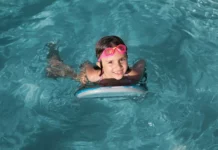 Nauka pływania i gimnastyka korekcyjno-kompensacyjna