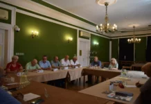 Rada seniorów pracuje