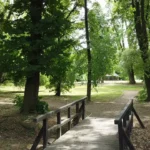 Tysiące bylin, krzewów i drzewa