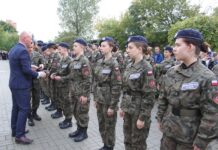 Rota, sztandar i przysięga. Uroczystość w rynku