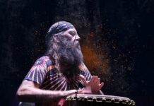 KOSMONOLITH – Koncert Kamila Rogińskiego