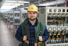 KGHM zatrudnia absolwentów klas patronackich „Kompetentni w branży”