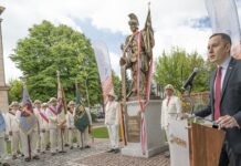 Pomnik Św. Floriana stanął przy Hucie Miedzi Legnica