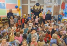 Komisarz Lew w przedszkolu, czyli policja dba o świadomość najmłodszych