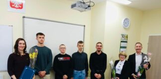 Uczą młodzież biznesu – FOTO