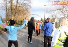 33 uczestnikow na 33 biegu parkrun Lubin – foto