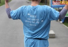 Niebieski Parkrun dla autyzmu – FOTO