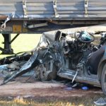 Audi wbiło się pod naczepę